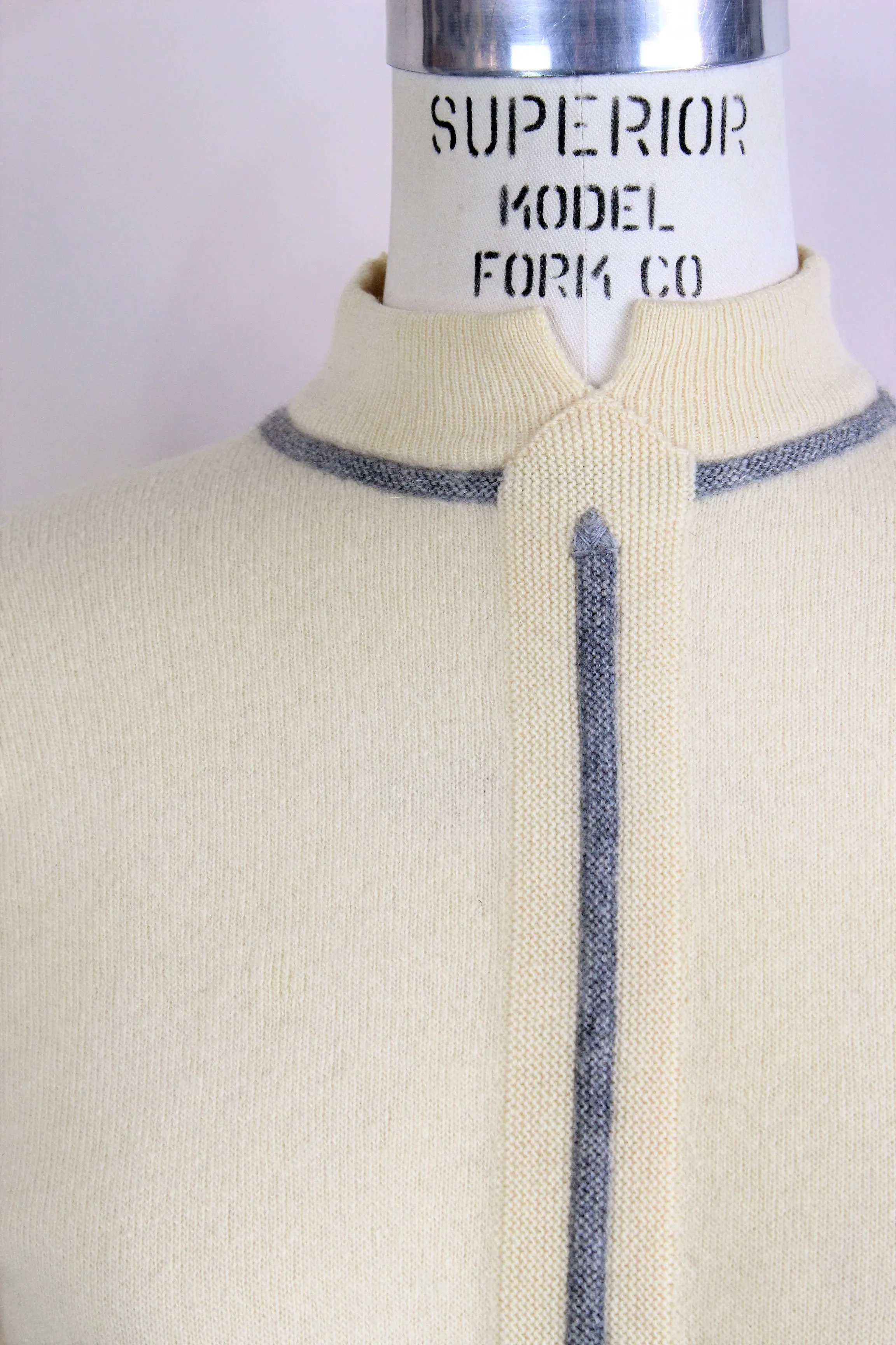 Vintage 1950s Ivory and Gray Cashmere Sweater by Dalton